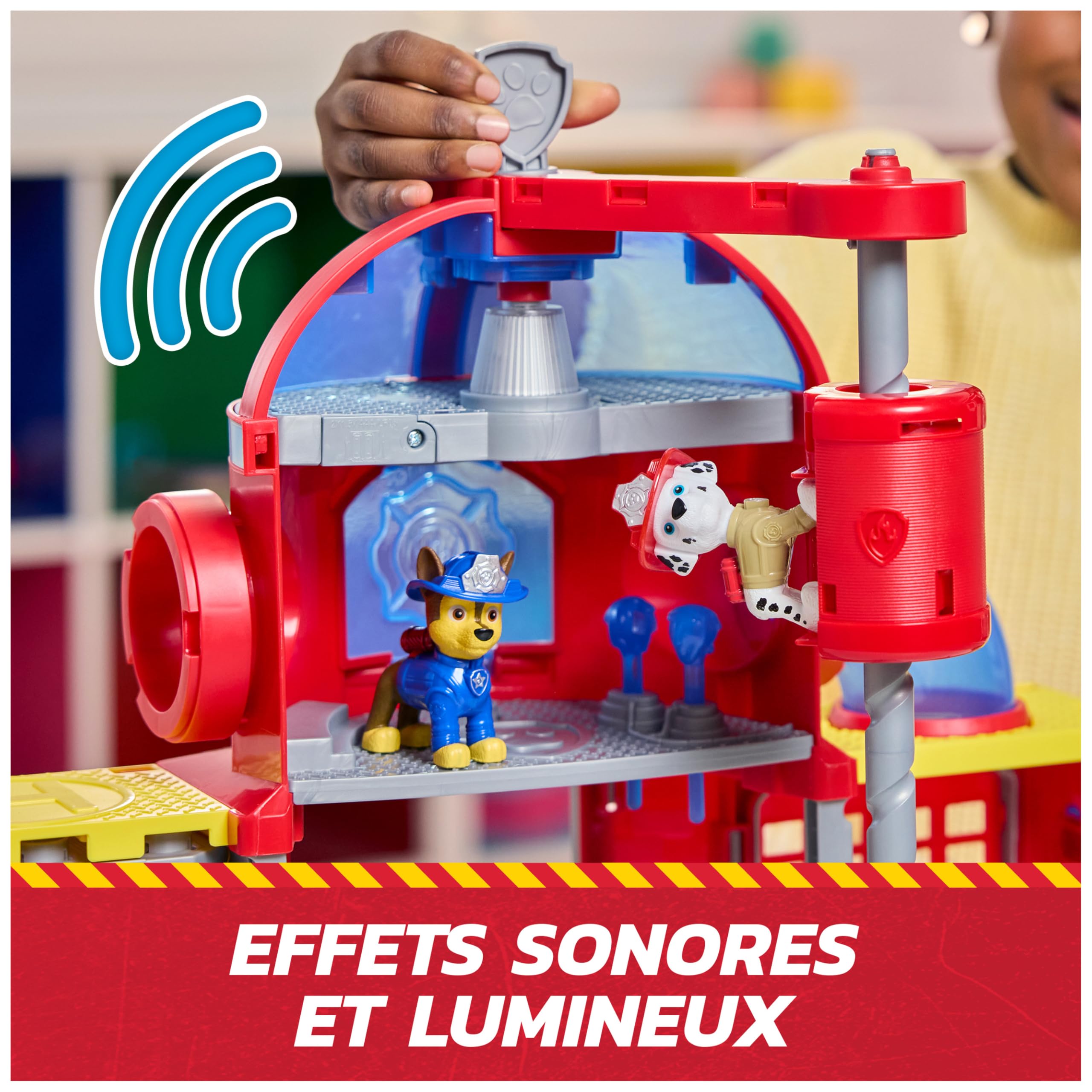 Voiture Marcus Pat'Patrouille - Caserne de Pompiers Fire Rescue avec Sons et Lumières – Image 3